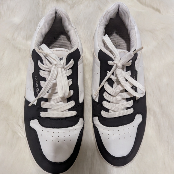 Calvin Klein Other - Calvin Klein Men's Black and White Sneakers Size 11